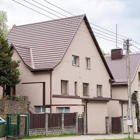 Groundfloor Apartment On The Green Hill Kaunas Eksteriør bilde