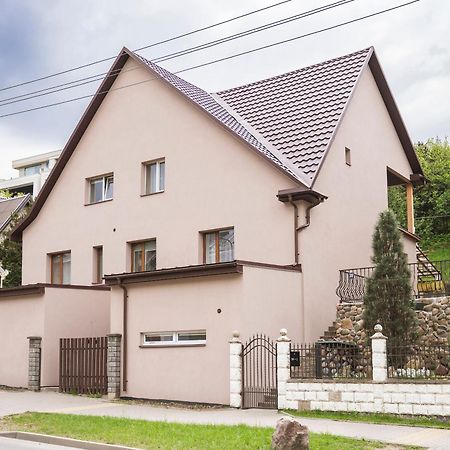 Groundfloor Apartment On The Green Hill Kaunas Eksteriør bilde